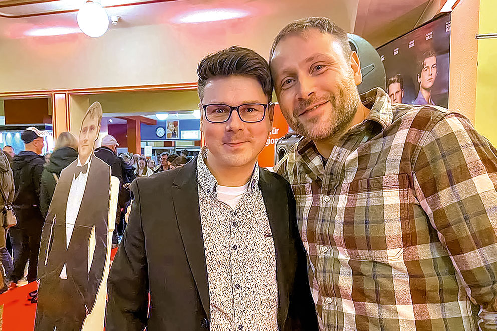 Gruppenbild von Max Riemelt und Patrick Müller-Dohmeyer im Filmpalast Aschersleben